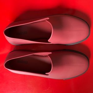 Red Melissa loafer. Size 7/38